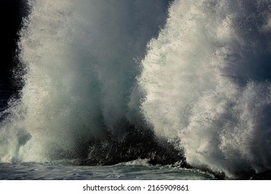 Large Ocean Wave Crashing With Water Spray, Garden Route National Park