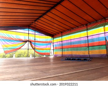 Large Outdoor Empty Stage For Taiwanese Traditional Opera