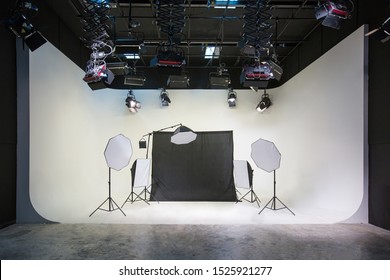 Studio Images Stock Photos Vectors Shutterstock