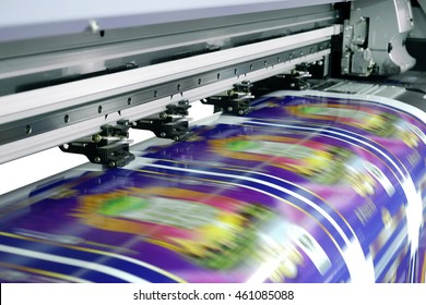 Large printer format inkjet working 