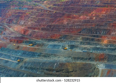 Large Quarry Mining Of Iron Ore