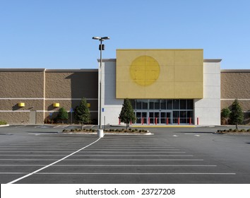 A large retail store which has recently gone out of business.
