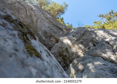 Large Sandstone Cliffs Of Sietiniezis On The Shore Of The River Gauja In Latvia. Tourist Nature Trail For Hiking With Wooden Stairs.