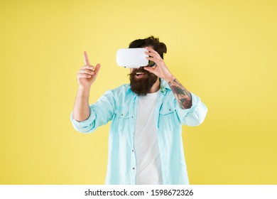 Large Selection Of Compatible Apps. Vr Concept. Buy Vr Device. Eye Tracking. Digital Future And Innovation. Developing Technologies. Testing Software. Bearded Man Yellow Background Vr Glasses.