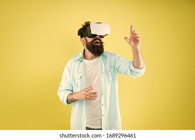 Large Selection Of Compatible Apps. Vr Concept. Buy Vr Device. Eye Tracking. Testing Software. Bearded Man Yellow Background Vr Glasses. Digital Future And Innovation. Developing Technologies.