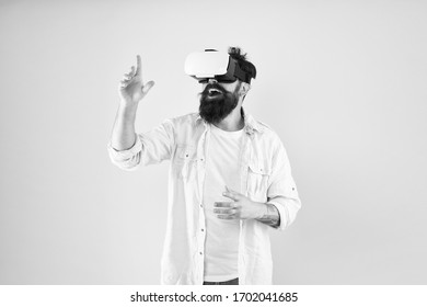 Large Selection Of Compatible Apps. Vr Concept. Buy Vr Device. Eye Tracking. Testing Software. Bearded Man Yellow Background Vr Glasses. Digital Future And Innovation. Developing Technologies.