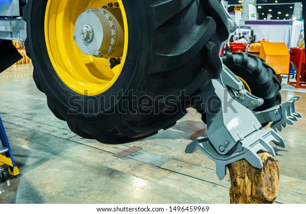 Large size wheels and tires of different sizes
for tractors