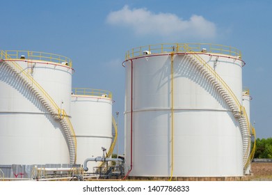 Large White Industrial Tanks Petrol Oil Stock Photo 1257828688 ...