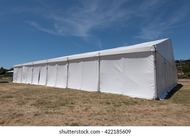 Large White Tent Grass Field Parties Stock Photo 422185609 | Shutterstock