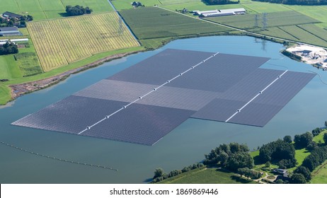 The largest floating solar park farm in Europe, has just been completed in Zwolle, Holland. 72.000 solarpanels float in the water of Bomhofsplas.