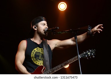 LAS VEGAS - APR 1: Kip Moore Performs At The Joint On April 1, 2017 In Las Vegas, Nevada. 