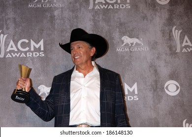 LAS VEGAS - APR 6:  George Strait At The 2014 Academy Of Country Music Awards - Arrivals At MGM Grand Garden Arena On April 6, 2014 In Las Vegas, NV