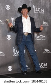 LAS VEGAS - APR 6:  George Strait At The 2014 Academy Of Country Music Awards - Arrivals At MGM Grand Garden Arena On April 6, 2014 In Las Vegas, NV