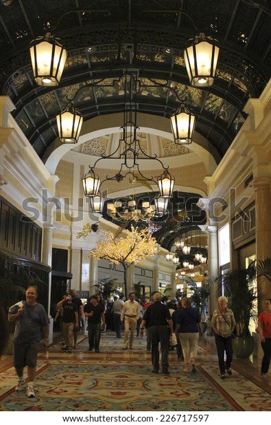 Las Vegas Bellagio Hotel Shopping Mall Buildings Landmarks