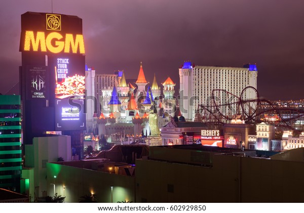 Wyndham resort nassau et crystal palace casino Talking stick casino buffet prices
