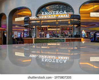 Las Vegas, JAN 21, 2021 - Interior View Of The Eataly Park MGM