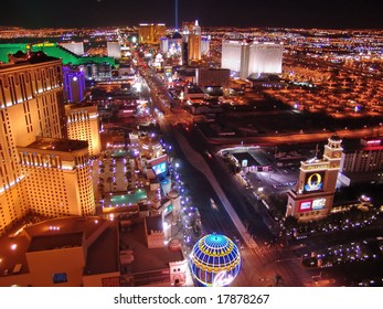 LAS VEGAS - JANUARY 11: Night Panorama Of Las Vegas Boulevard, The Strip. Hotels And Casinos Of Las Vegas, Gambling Capital. Night Life. January 11, 2006, Las Vegas, Nevada, USA