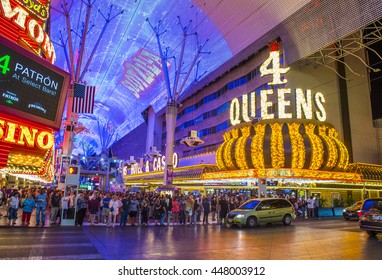 LAS VEGAS - JULY 04 : The Fremont Street Experience On July 04 , 2016 In Las Vegas, Nevada. The Fremont Street Experience Is A Pedestrian Mall And Attraction In Downtown Las Vegas 