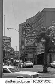 LAS VEGAS – JUNE22, 1979: Royal Las Vegas hotel  in Las Vegas Boulevard. Vintage picture taken in 1979.