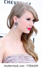 Imagenes Fotos De Stock Y Vectores Sobre Taylor Swift 2010