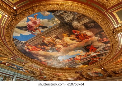 Las Vegas Ceiling Images Stock Photos Vectors Shutterstock