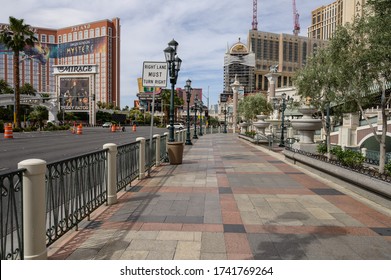 Las Vegas, Nevada / United States - May 22, 2020: An Empty Side Walk From The Venetian Resort During Friday. 