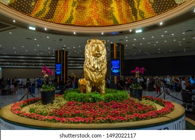 2,898 Grand lobby Images, Stock Photos & Vectors | Shutterstock