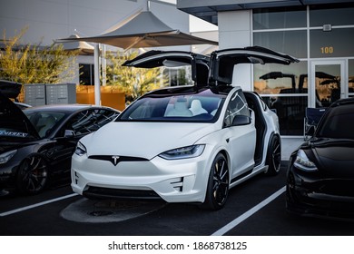 Tesla Model X Images Stock Photos Vectors Shutterstock