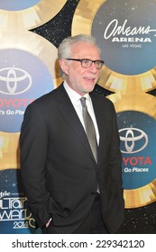 LAS VEGAS - NOV 07 : TV Personality Wolf Blitzer Attends The 2014 Soul Train Music Awards At The Orleans Arena On November 7, 2014 In Las Vegas, Nevada.