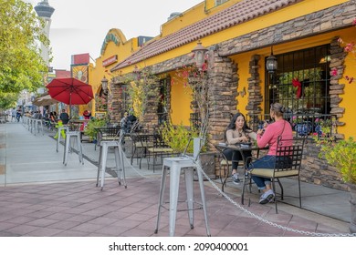 Las Vegas, NV - Circa November 2021: Women Friends Enjoy Dining Outdoors On A Patio In The Arts District, Downtown.