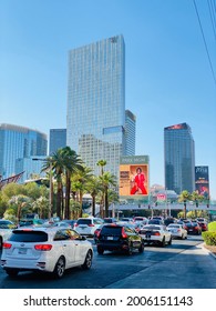 Las Vegas, NV - June 21, 2021: Rush Hour Traffic Stopped At Red Light On South Las Vegas Blvd On A Week Day.