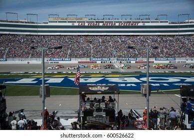 LAS VEGAS, NV - MAR 12: Green Flag And Start Of The NASCAR Monster Energy Cup Series Kobalt 400 Race At Las Vegas Motorspeedway In Las Vegas On March 12th, 2017