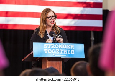 LAS VEGAS, NV - November 6, 2016: Amber Tamblyn Gives Campaign Lecture Speech For Democratic Party At CSN.