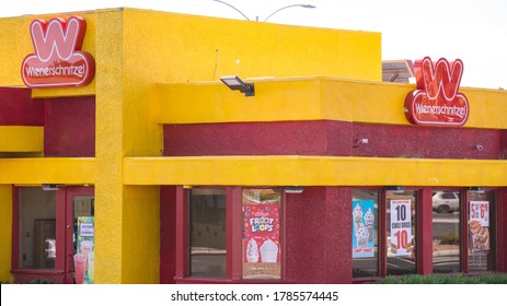 Las Vegas, NV, USA 7/27/2020 — Wienerschnitzel Location On Rainbow Blvd Between Sahara Avenue And Charleston Ave. Its Fast Food Restaurant Chain Is Famous For Their Hot Dogs And Corn Dogs.