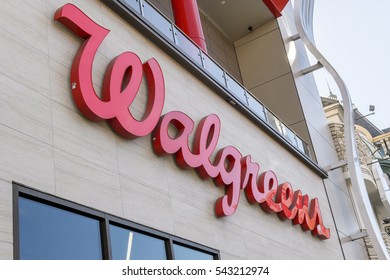 LAS VEGAS, NV/USA  JAN 17 2015: Walgreens pharmacy on the Vegas strip.