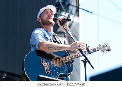 Las VEGAS - SEPT 21: Brett Young Performs At The Daytime Village During The 2019 IHeartRadio Music Festival On September 21, 2019 At The Las Vegas Festival Grounds In Las Vegas, Nevada.