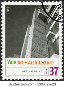 LAS VEGAS, UNITED STATES OF AMERICA - MAY 19, 2005: A Stamp Printed In USA Shows The Rudolph Hall, Yale Art And Architecture Building, New Haven, Connecticut, 2005