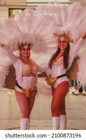 LAS VEGAS, UNITED STATES - Nov 14, 2021: A vertical shot of two showgirls on Las Vegas