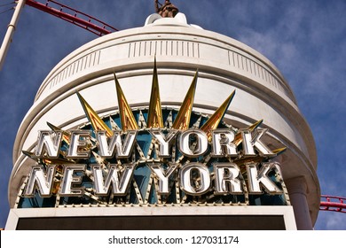 LAS VEGAS, USA - JANUARY 7: A neon sign welcomes visitors to the New York, New York Resort and Casino, a recreation of NYC in the Nevada desert on Jan. 7, 2013 in Las Vegas.