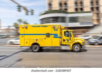 Las Vegas, USA - May 23, 2022: Paramedic Rescue Car Races With Horn Thru The Streets Of Las Vegas.