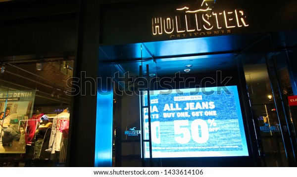 hollister fashion show