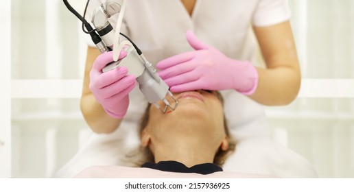 Laser Treatment,Cosmetic Laser Dermatology ,dermatologist Offices,laser Technology 