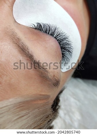 lash extensions macro eye top view 