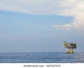 53 Marine riser Images, Stock Photos & Vectors | Shutterstock