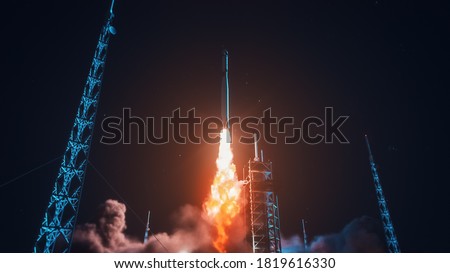 Launch Pad Complex: Successful Rocket Launching with Crew on a Space Exploration Mission. Flying Spaceship Blasts Flames and Smoke on a Take-Off. Humanity in Space, Conquering Universe