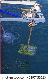 Launching Recovering Remotely Operated Underwater Vehicle