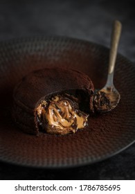 Lava Cake With Peanut Butter And Chocolate