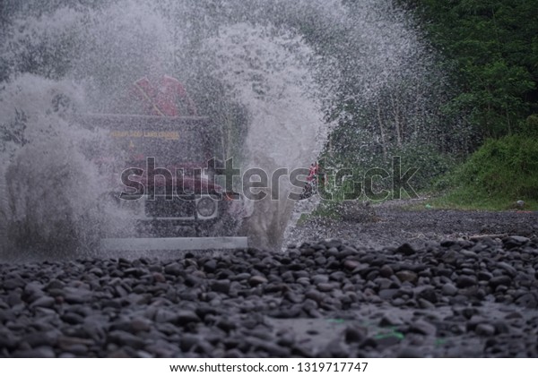 Lava Tour Merapi Explore Rest Eruption Stock Photo 1319717747 ...
