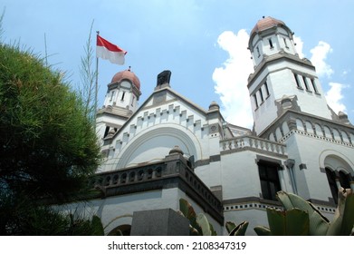 Lawang Sewu is a historic building that was built as the head office of the Dutch East Indies Railway Company. In Indonesian, Lawang Sewu means 1000 doors. Semarang 20 October 2013, Central Java, Indo