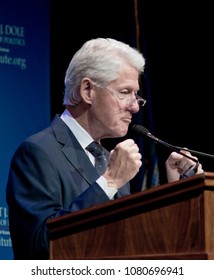 Lawrence, Kansas, USA, November 23, 2015
Former President William Jefferson Clinton Is Awarded The Robert J. Dole Institute Of Politics Leadership Prize. 